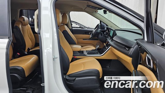 Kia Carnival (IV) Gasoline 9-Seater Prestige 2023 — фото 32