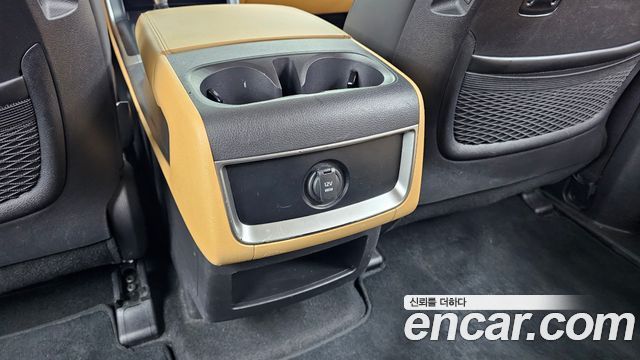 Kia Carnival (IV) Gasoline 9-Seater Prestige 2023 — фото 37
