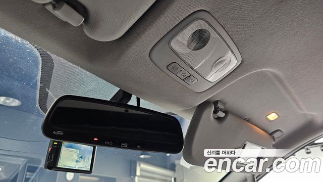 Hyundai Grand Starex 3-Seater VAN Modern 2018 — фото 14