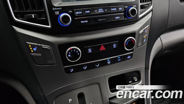 Hyundai Grand Starex 3-Seater VAN Modern 2018 — фото 30