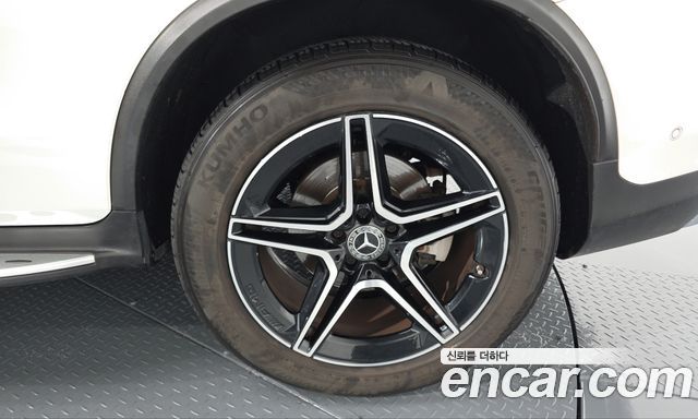 Mercedes-Benz GLC-Class (X253) GCL300 4MATIC Coupe 2020 — фото 21
