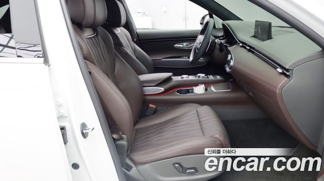 Genesis GV70 2.5T Gasoline AWD 2024 — фото 9