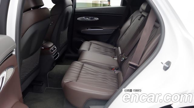 Genesis GV70 2.5T Gasoline AWD 2024 — фото 10