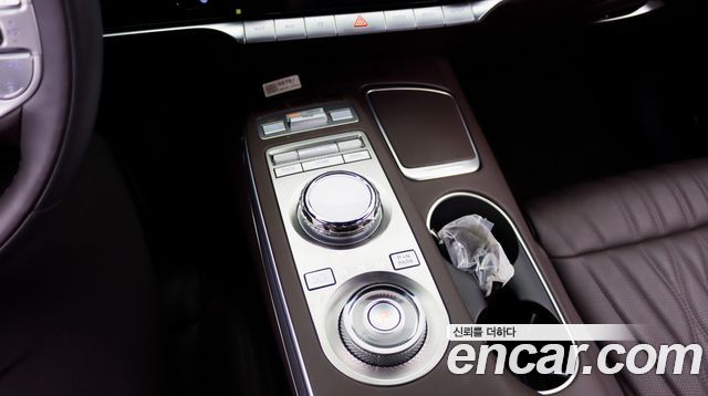 Genesis GV70 2.5T Gasoline AWD 2024 — фото 21