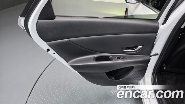 Hyundai Avante Hybrid (CN7) Inspiration 2023 — фото 25