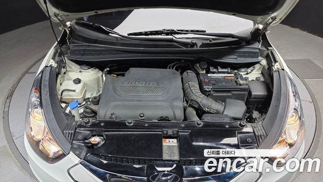 Hyundai Tucson ix Diesel 2WD LX20 Smart-Pack 2013 — фото 6