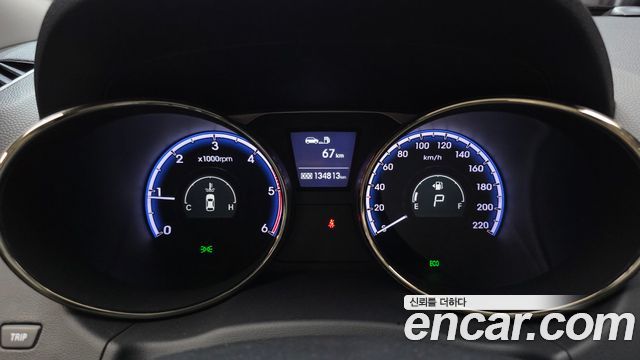 Hyundai Tucson ix Diesel 2WD LX20 Smart-Pack 2013 — фото 8