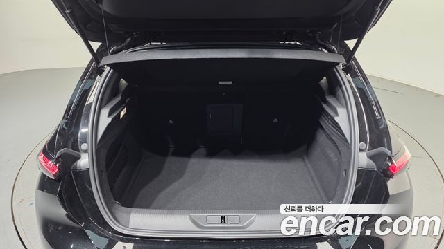 Peugeot 308 (III) 1.2 Hybrid GT 2025 — фото 24