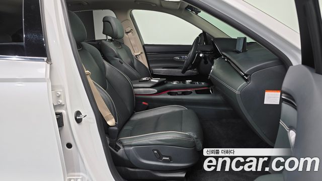 Genesis Electrified (GV70) e-AWD 2022 — фото 11