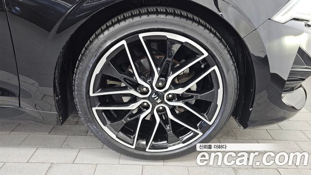 Kia K5 (III) 1.6 Turbo Signature 2021 — фото 21