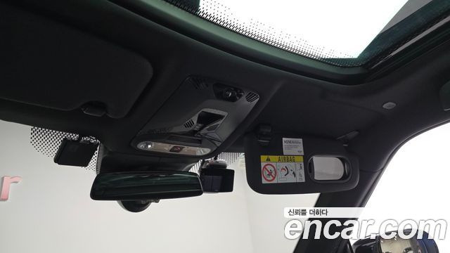 MINI Cooper Electric (IV) SE Favoured 2024 — фото 31