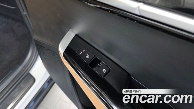 Kia EV6 Standard Earth 2023 — фото 18