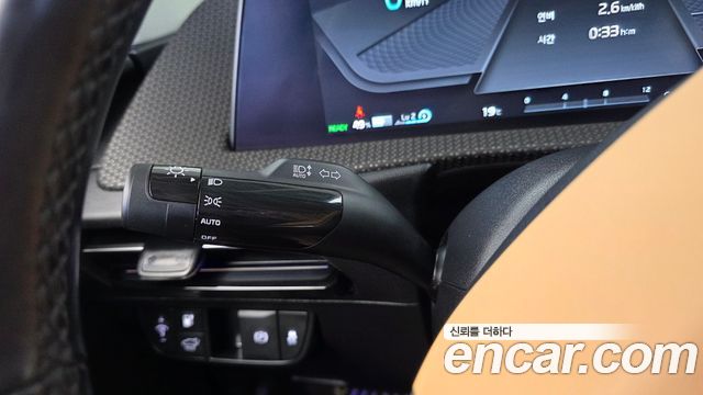 Kia EV6 Standard Earth 2023 — фото 28
