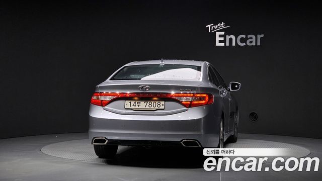 Hyundai Grandeur (HG) HG240 Modern 2015 — фото 4