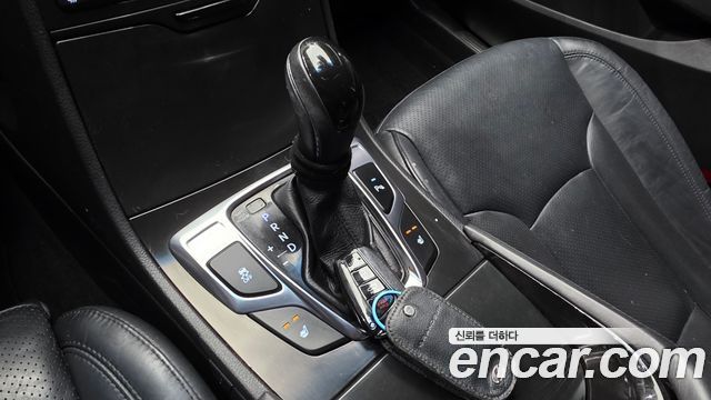 Hyundai Grandeur (HG) HG240 Modern 2015 — фото 9