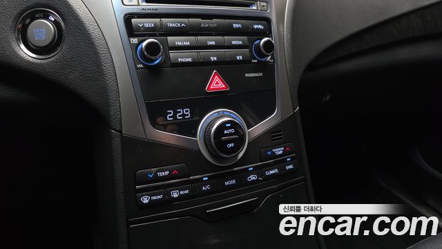 Hyundai Grandeur (HG) HG240 Modern 2015 — фото 16