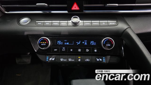 Hyundai Avante (CN7) 1.6 Inspiration 2023 — фото 17