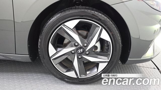 Hyundai Avante (CN7) 1.6 Inspiration 2023 — фото 21