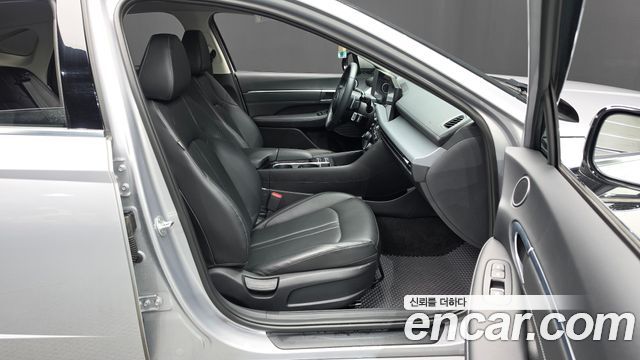 Hyundai Sonata The Edge (DN8) 2.0 LPG(Taxi) Mobility 2025 — фото 26