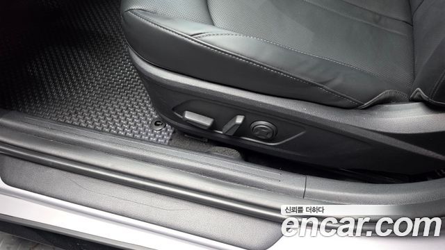 Hyundai Sonata The Edge (DN8) 2.0 LPG(Taxi) Mobility 2025 — фото 31