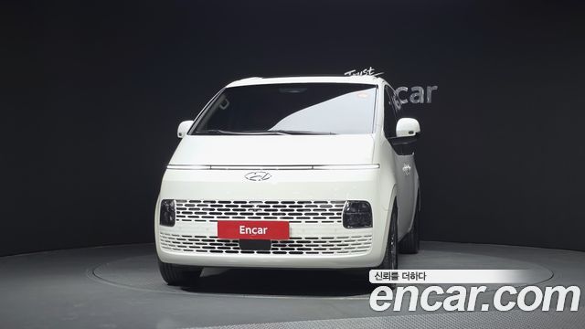 Hyundai Staria 4WD Tourer 9-Seater Modern 2022 — фото 3