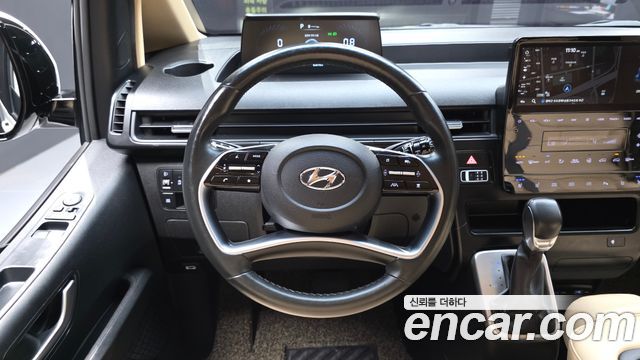 Hyundai Staria 4WD Tourer 9-Seater Modern 2022 — фото 14