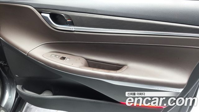 Hyundai Grandeur Hybrid (IG) Exclusive Special 2019 — фото 24