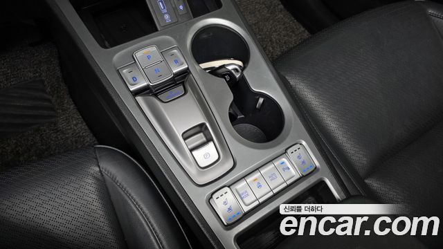 Hyundai Kona Electric Premium 2019 — фото 9