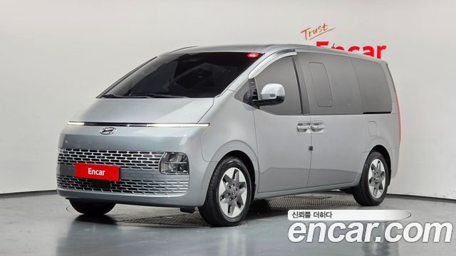 Hyundai Staria L3.5 Tourer 11-Seater Modern
