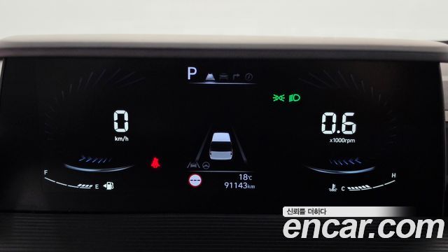 Hyundai Staria L3.5 Tourer 11-Seater Modern 2023 — фото 8