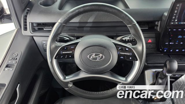 Hyundai Staria L3.5 Tourer 11-Seater Modern 2023 — фото 18