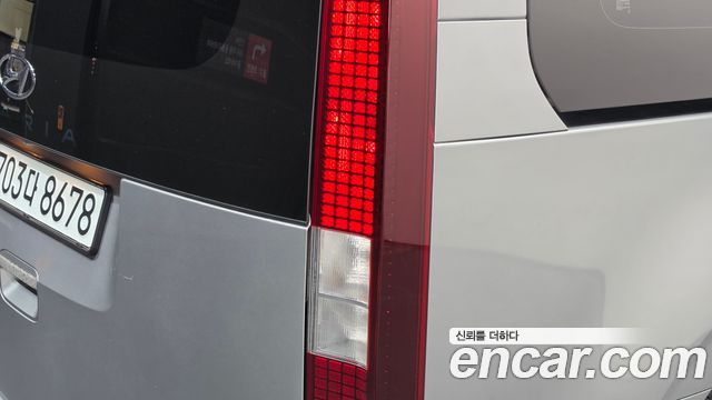 Hyundai Staria L3.5 Tourer 11-Seater Modern 2023 — фото 26