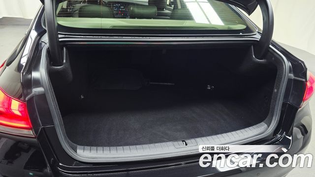 Genesis G80 3.3 GDI AWD Luxury 2020 — фото 18