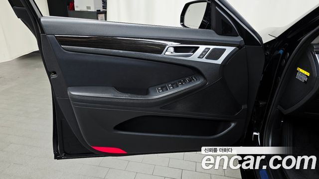 Genesis G80 3.3 GDI AWD Luxury 2020 — фото 24