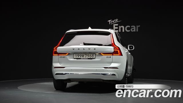 Volvo XC60 (II) B5 Ultra Bright 2025 — фото 4