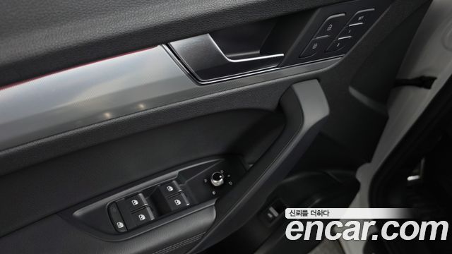 Audi Q5 (FY) 40 TDI Quattro Premium 2020 — фото 19