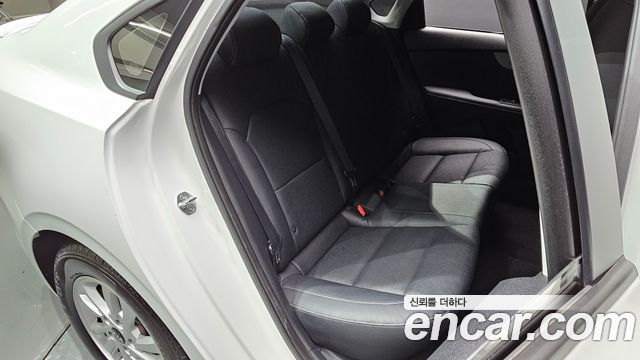 Kia K3 Luxury 2020 — фото 11