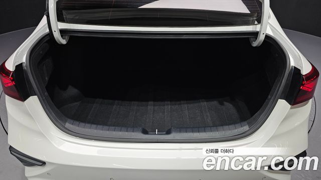 Kia K3 Luxury 2020 — фото 20