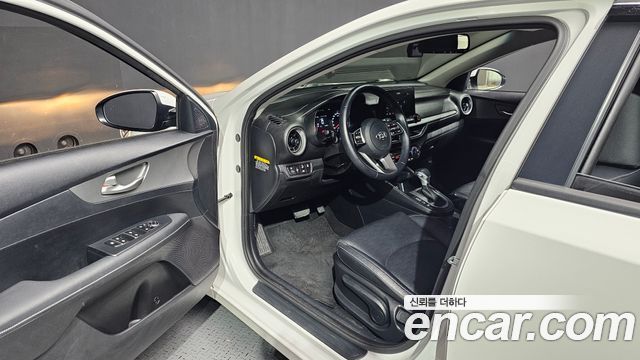 Kia K3 Luxury 2020 — фото 26