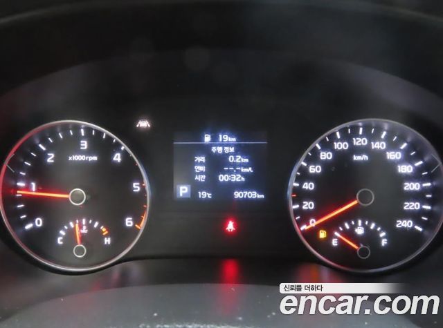 Kia Sportage The Bold Diesel 1.6 2WD Prestige 2020 — фото 10