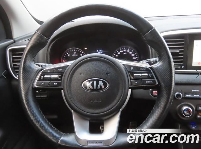 Kia Sportage The Bold Diesel 1.6 2WD Prestige 2020 — фото 15