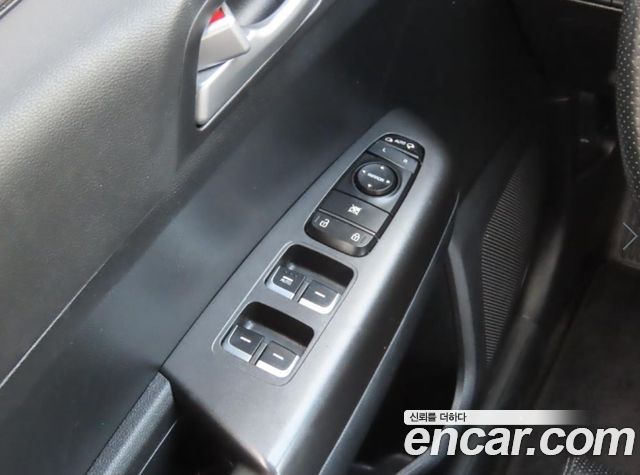 Kia Sportage The Bold Diesel 1.6 2WD Prestige 2020 — фото 18