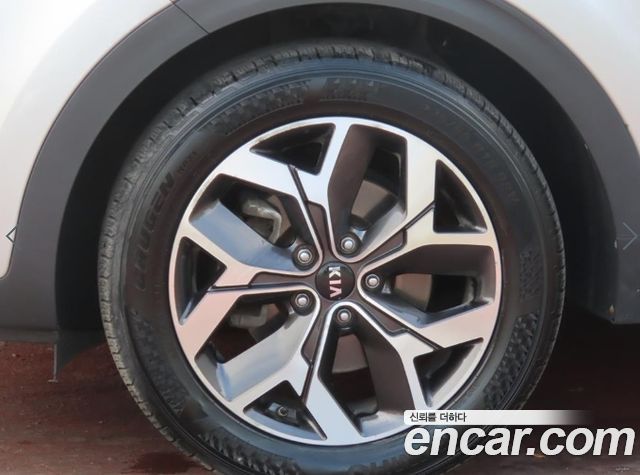 Kia Sportage The Bold Diesel 1.6 2WD Prestige 2020 — фото 24