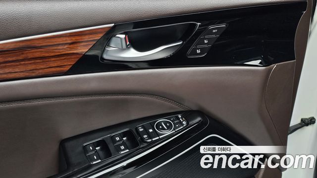 Kia K7 2.2 Diesel Prestige 2016 — фото 18