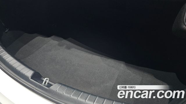 Kia K7 2.2 Diesel Prestige 2016 — фото 20