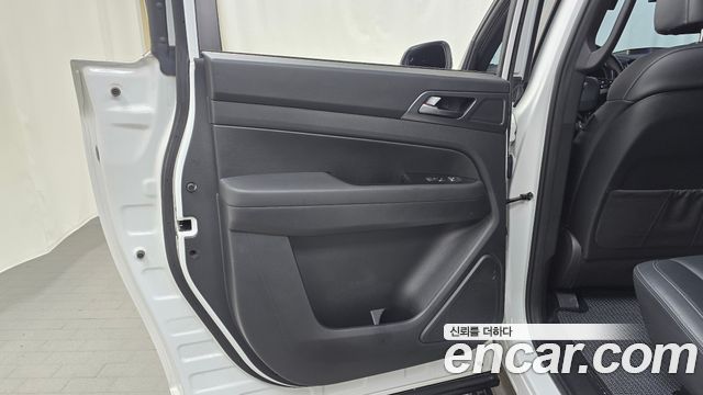 KG Mobility (SsangYong) Rexton Sports Khan Diesel 2.2 4WD Expedition 2022 — фото 25