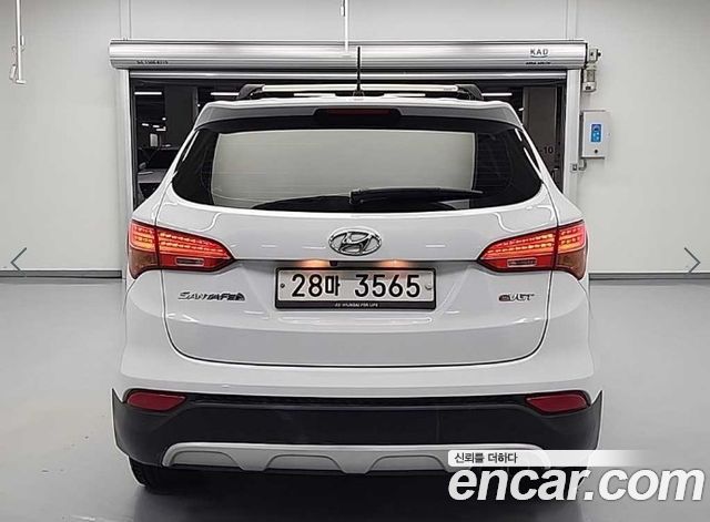 Hyundai Santa Fe (DM) Diesel(e-VGT) 2.0 2WD Morden 2013 — фото 3