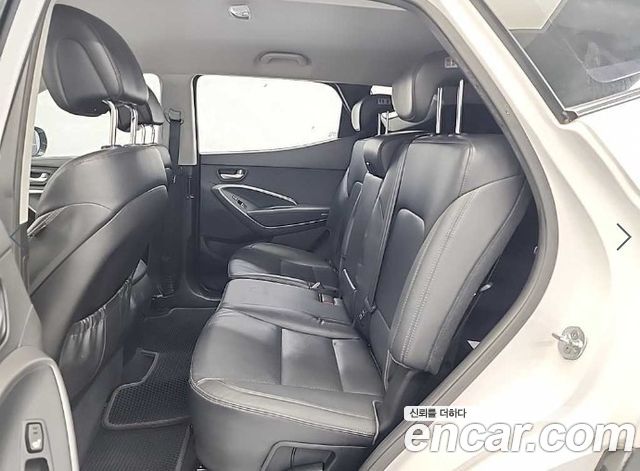 Hyundai Santa Fe (DM) Diesel(e-VGT) 2.0 2WD Morden 2013 — фото 16