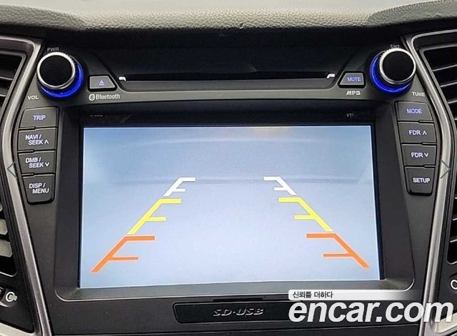 Hyundai Santa Fe (DM) Diesel(e-VGT) 2.0 2WD Morden 2013 — фото 20