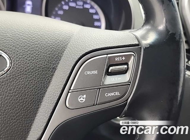 Hyundai Santa Fe (DM) Diesel(e-VGT) 2.0 2WD Morden 2013 — фото 22